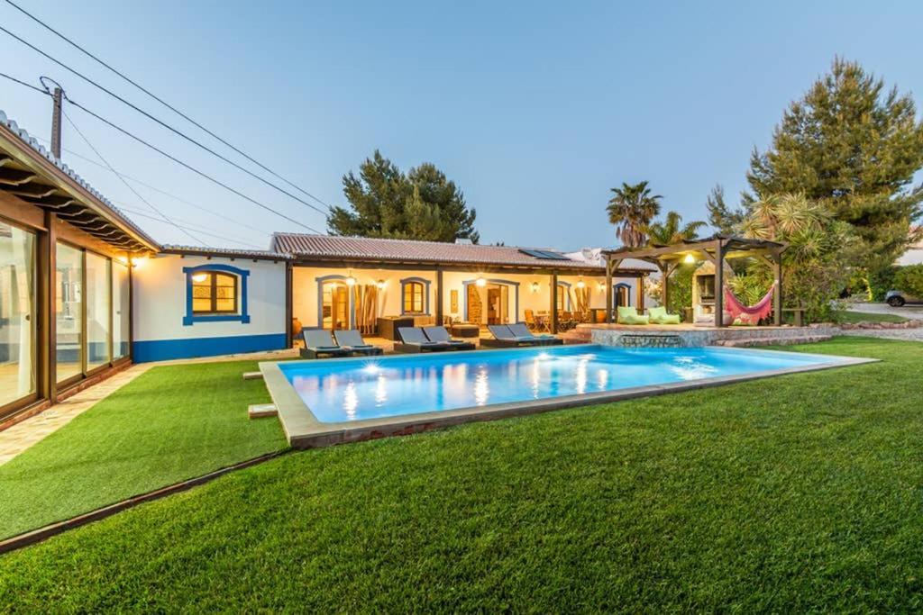 Villa Charme Pera Exterior photo